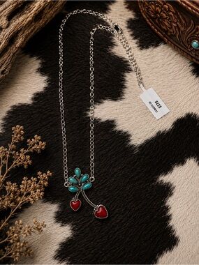 🍒🍒 Sterling Silver necklace featuring Rosarita and Mohave Turquoise 🍒🍒 Pendant